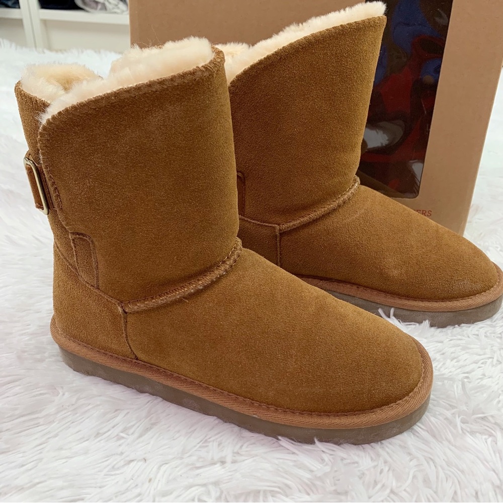 Style & ConTeenyy Winter suede Booties in chestnut suede upper faux fur lining